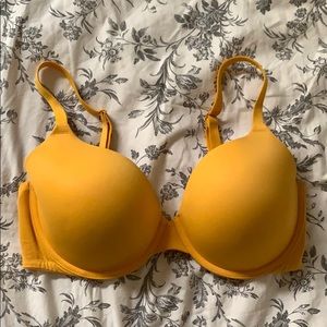 PINK Wear Everywhere T-Shirt Bra